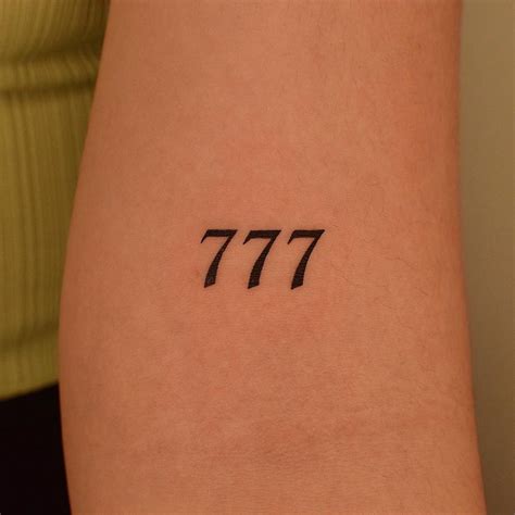777 tattoo significado